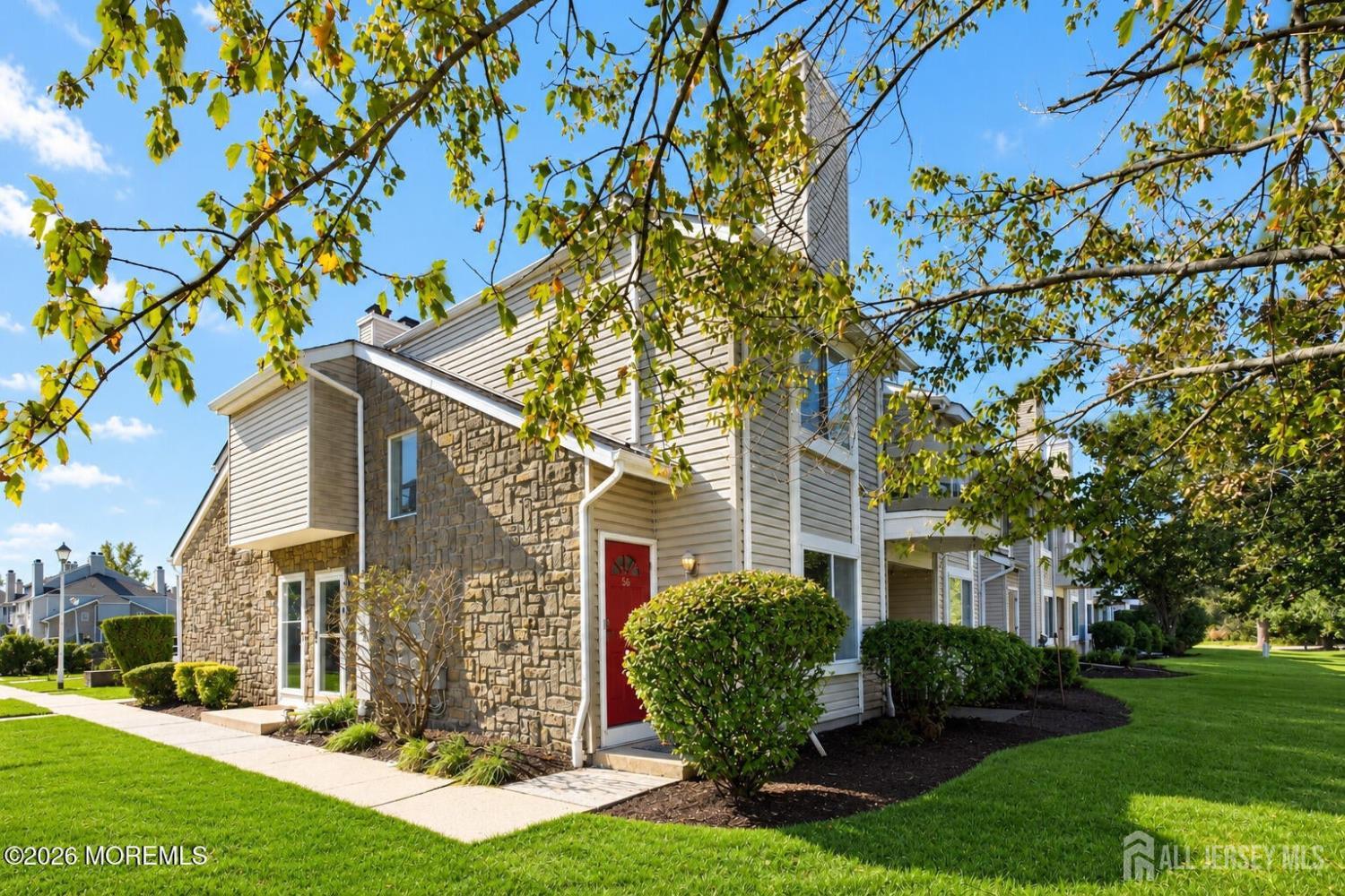 56 Farnham Square Parlin NJ 08859