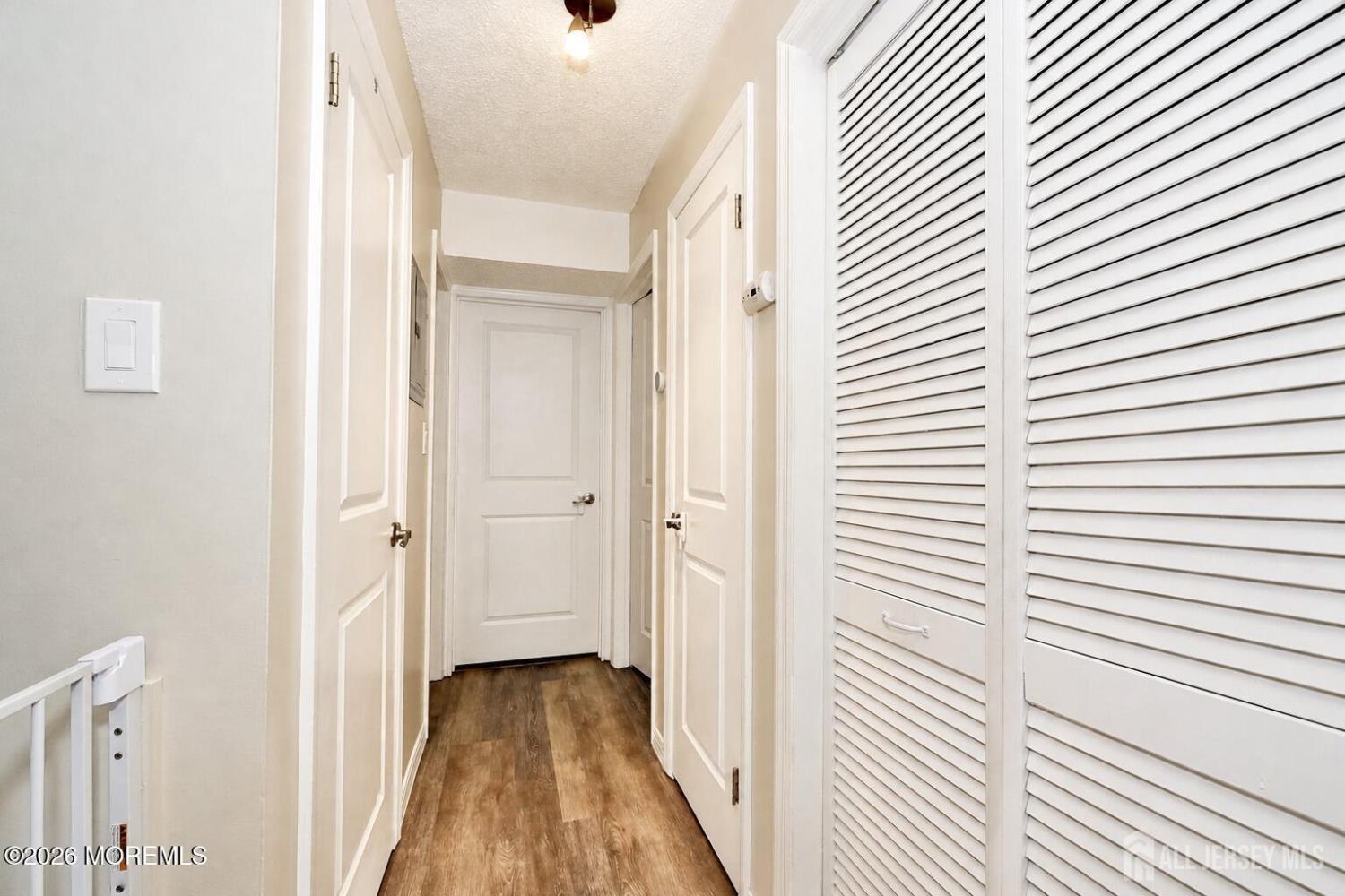 56 Farnham Square Parlin NJ 08859