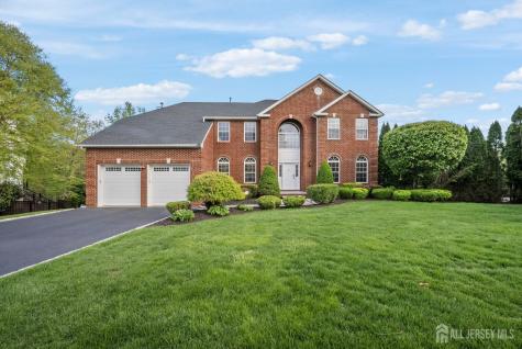 5 Robert Court Monroe NJ 08831