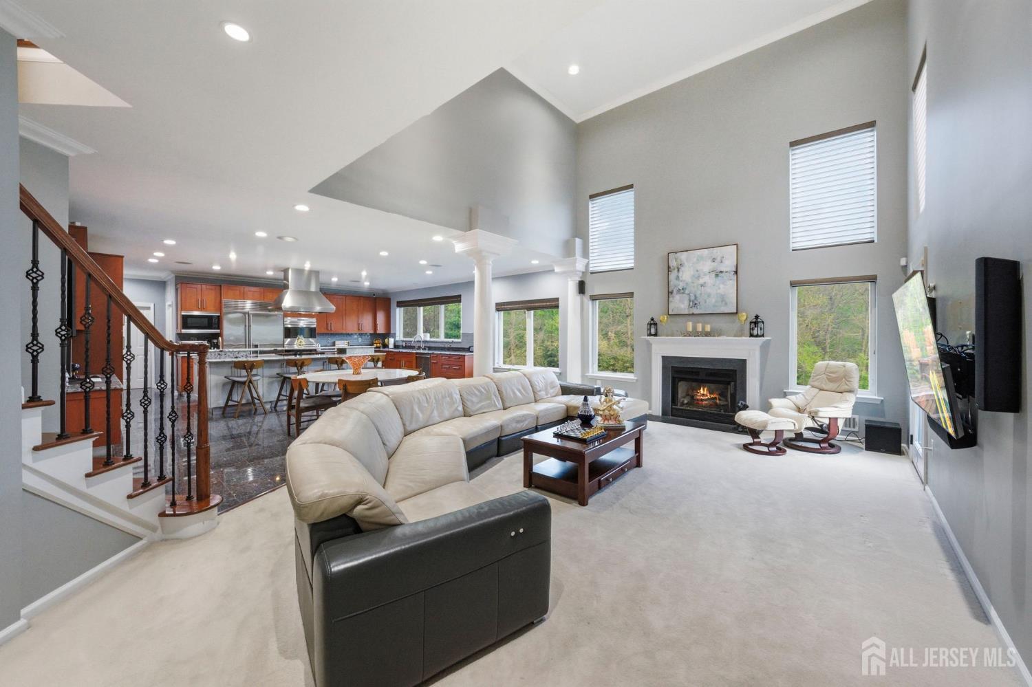 5 Robert Court Monroe NJ 08831