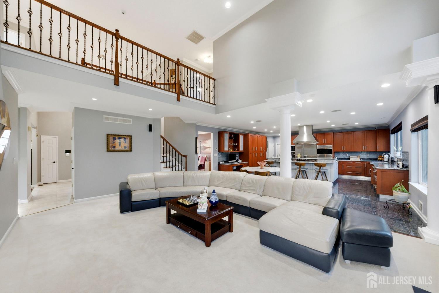 5 Robert Court Monroe NJ 08831