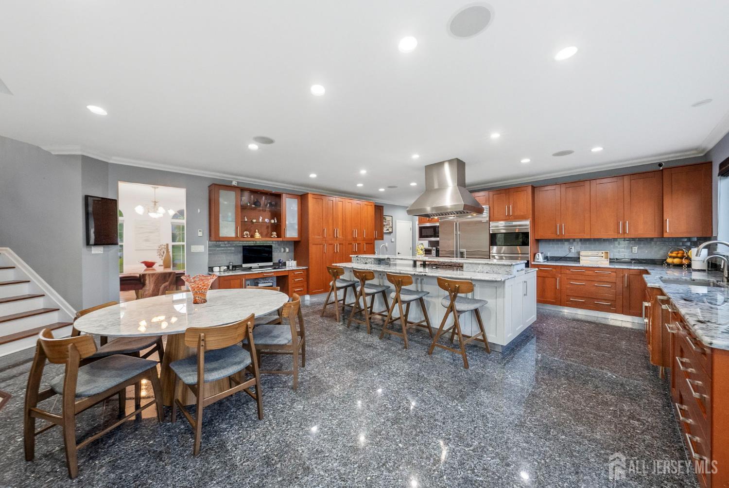 5 Robert Court Monroe NJ 08831