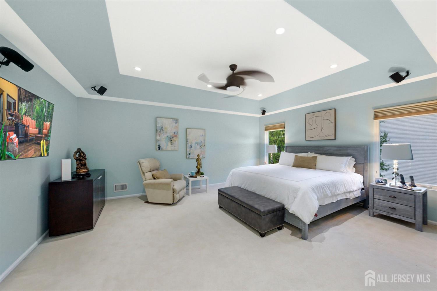 5 Robert Court Monroe NJ 08831