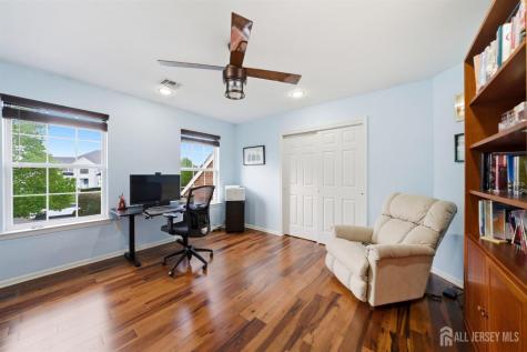 5 Robert Court Monroe NJ 08831