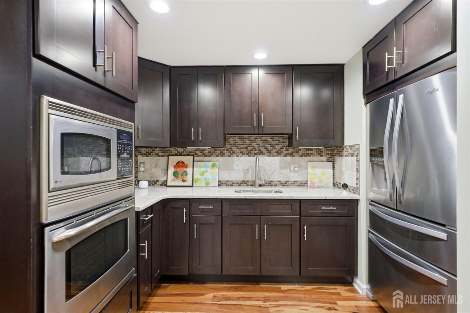 5 Robert Court Monroe NJ 08831