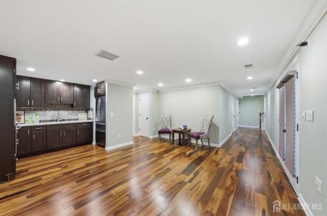5 Robert Court Monroe NJ 08831
