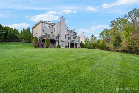 5 Robert Court Monroe NJ 08831