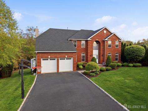 5 Robert Court Monroe NJ 08831