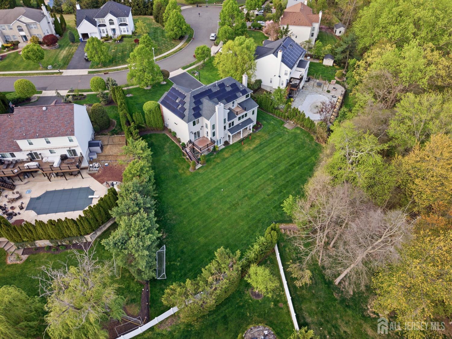 5 Robert Court Monroe NJ 08831