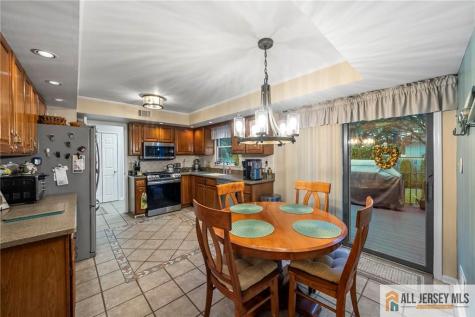 266 Wyoming Avenue Spotswood NJ 08884