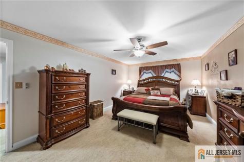 266 Wyoming Avenue Spotswood NJ 08884