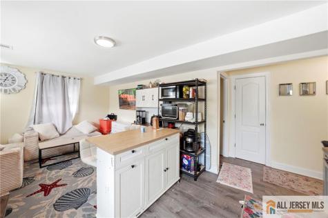 1084 Stelton Road Piscataway NJ 08854