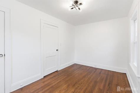 172 Main Street South River NJ 08882
