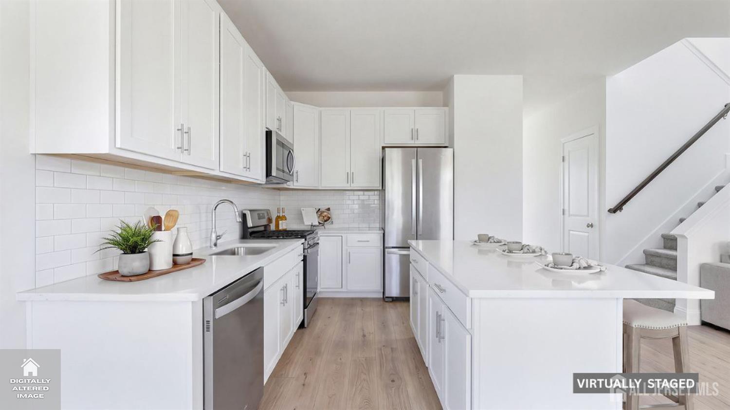 9 Denarski Drive Sayreville NJ 08872