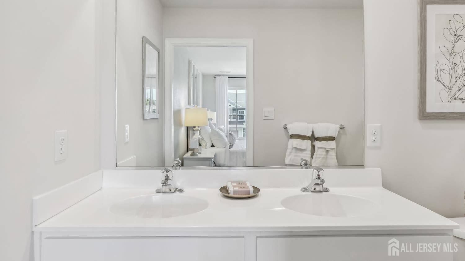 13 Denarski Drive Sayreville NJ 08872