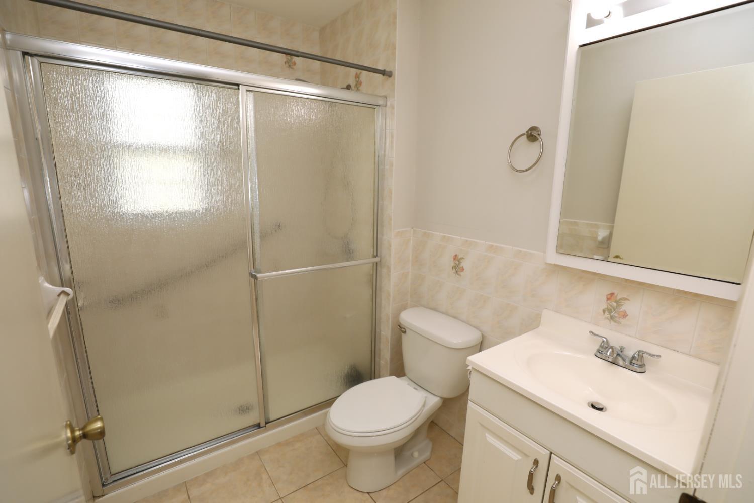 6 Jasko Court South Amboy NJ 08879