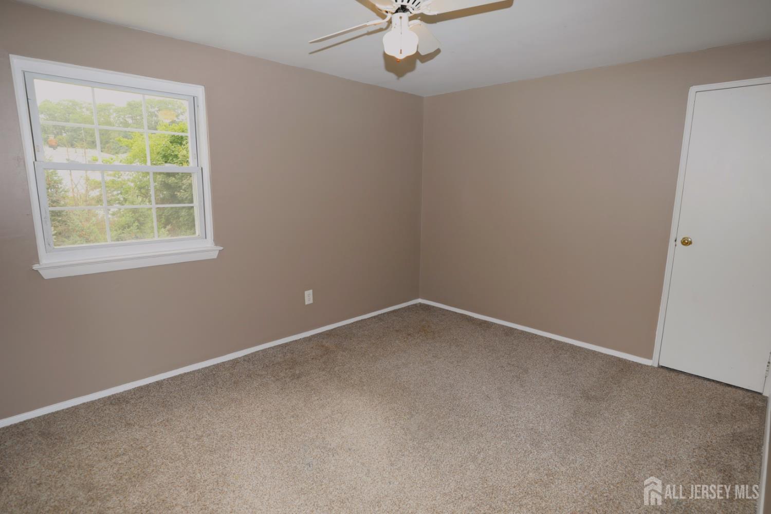 6 Jasko Court South Amboy NJ 08879