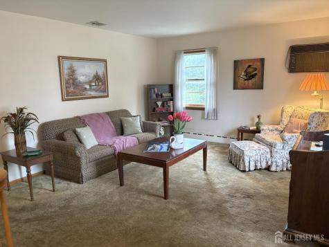7 Walnut Street East Brunswick NJ 08816