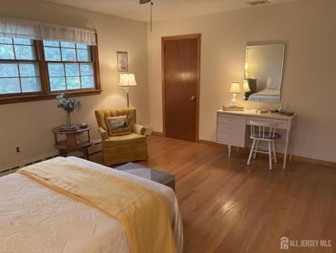 7 Walnut Street East Brunswick NJ 08816