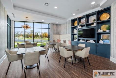 4 Longwood Drive Monroe NJ 08831