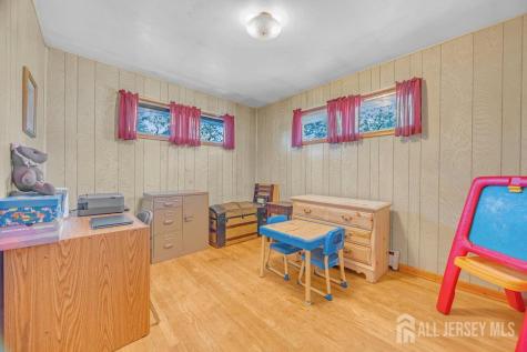 531 Chestnut Street Middlesex NJ 08846