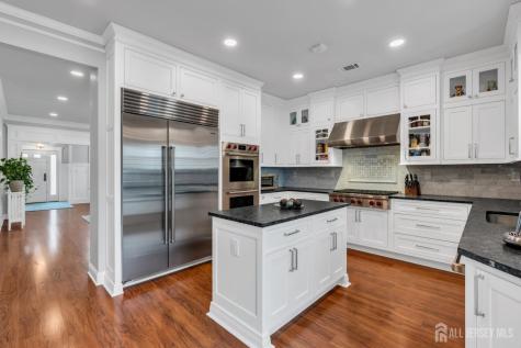 37 Berkshire Way East Brunswick NJ 08816