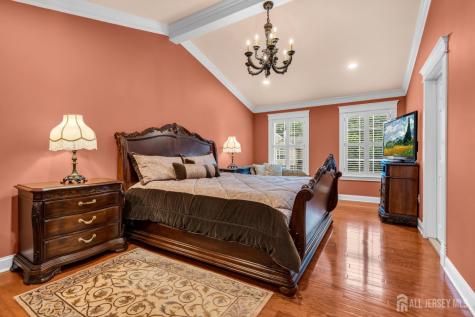 37 Berkshire Way East Brunswick NJ 08816
