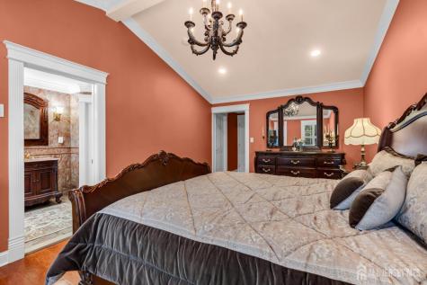 37 Berkshire Way East Brunswick NJ 08816