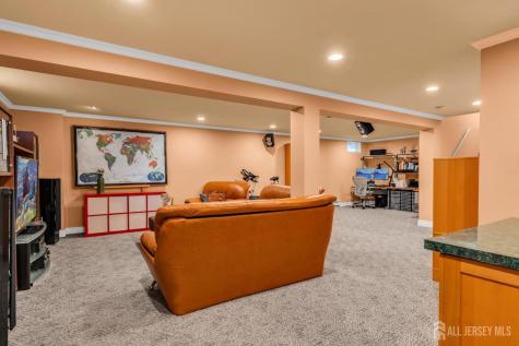 37 Berkshire Way East Brunswick NJ 08816