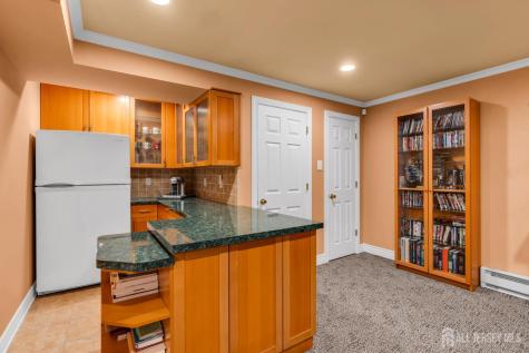 37 Berkshire Way East Brunswick NJ 08816