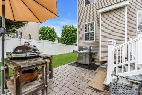 37 Berkshire Way East Brunswick NJ 08816