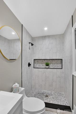 247 Farragut Road North Plainfield NJ 07062