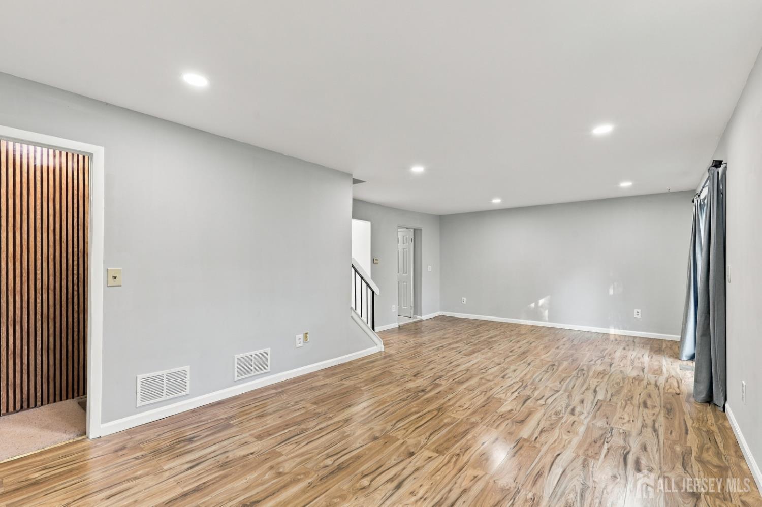 1 Dogwood Drive Edison NJ 08820