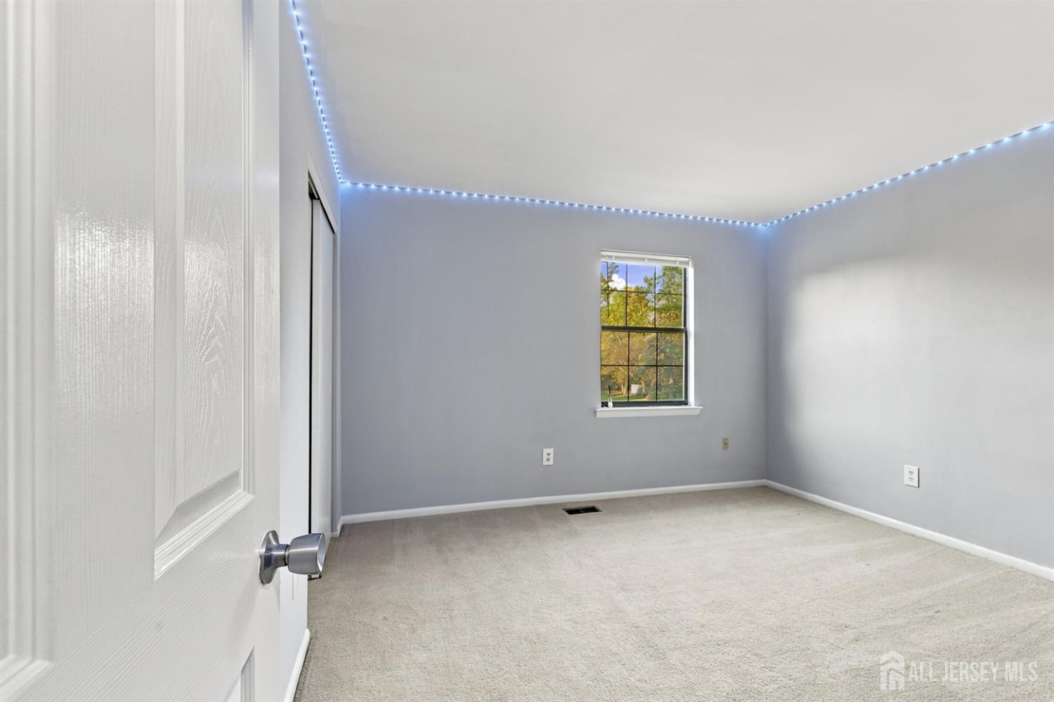 1 Dogwood Drive Edison NJ 08820