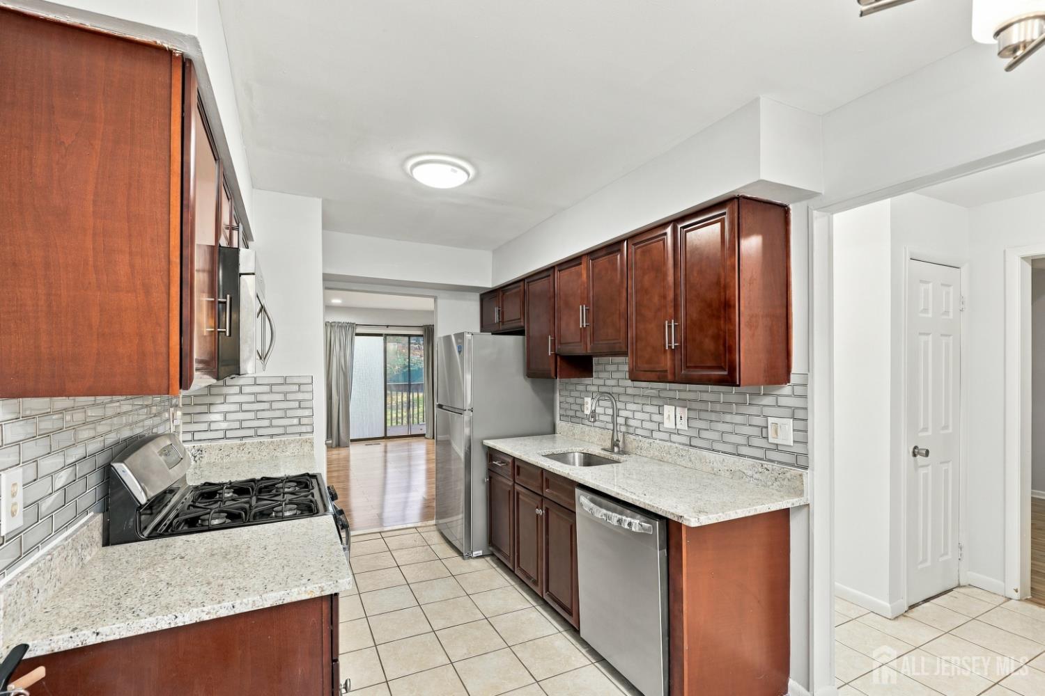 1 Dogwood Drive Edison NJ 08820