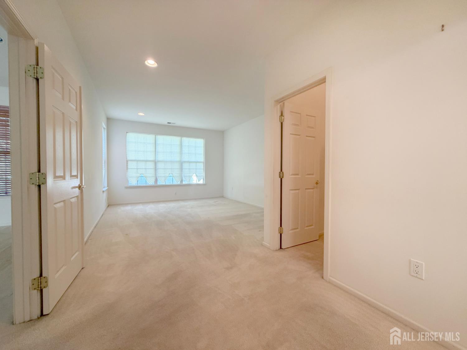 417 Melrose Way Monroe NJ 08831