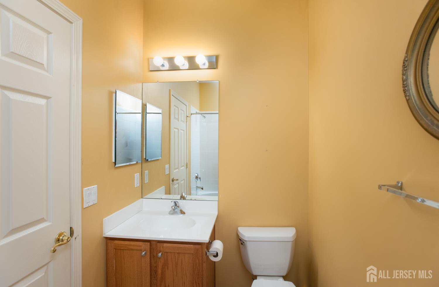 417 Melrose Way Monroe NJ 08831