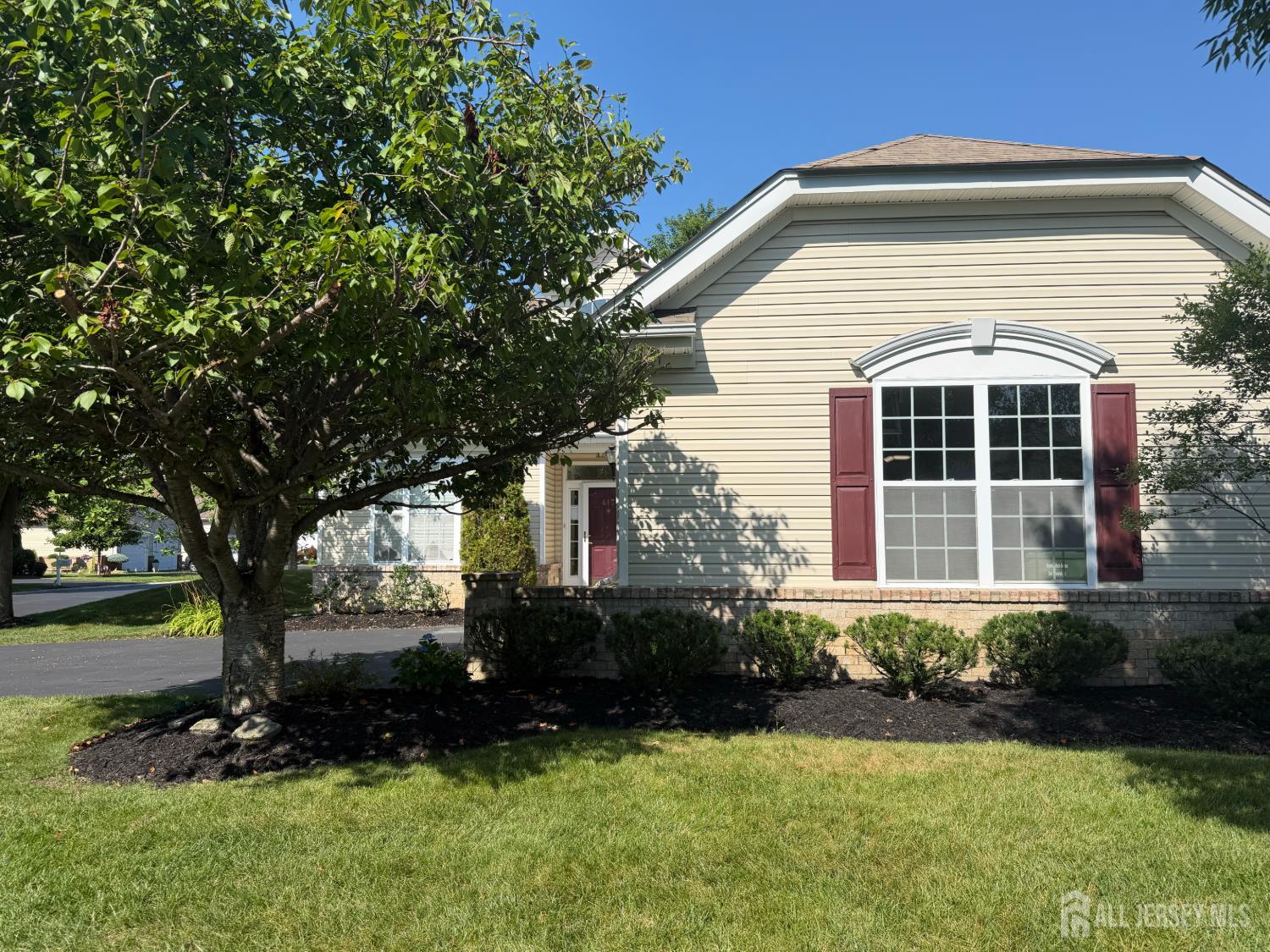417 Melrose Way Monroe NJ 08831