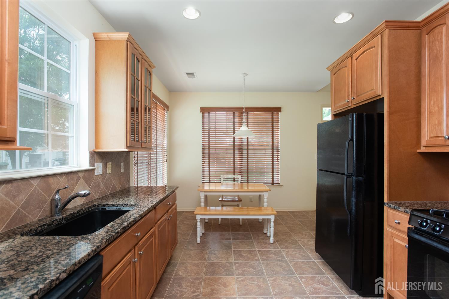 417 Melrose Way Monroe NJ 08831