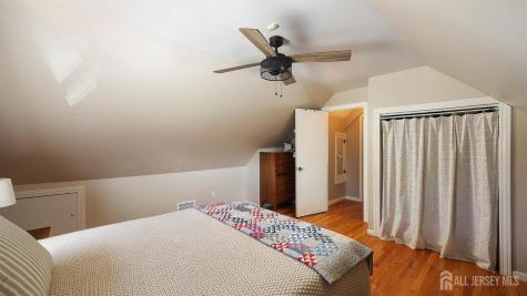 333 Giles Avenue Middlesex NJ 08846