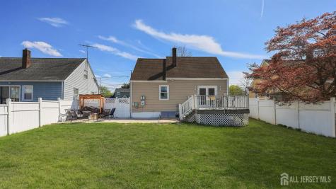 333 Giles Avenue Middlesex NJ 08846