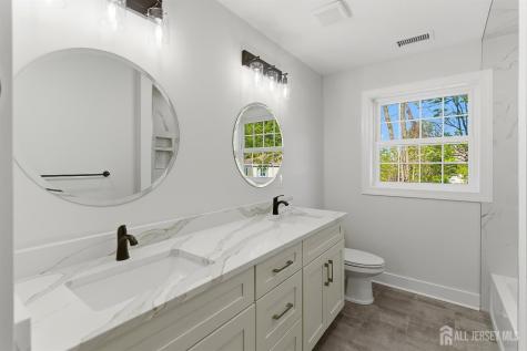 3 Lillian Street Fords NJ 07095