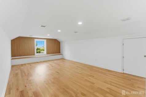 3 Lillian Street Fords NJ 07095