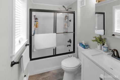 35 Furman Avenue Sayreville NJ 08872