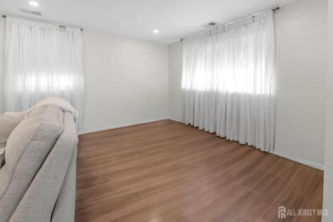 35 Furman Avenue Sayreville NJ 08872