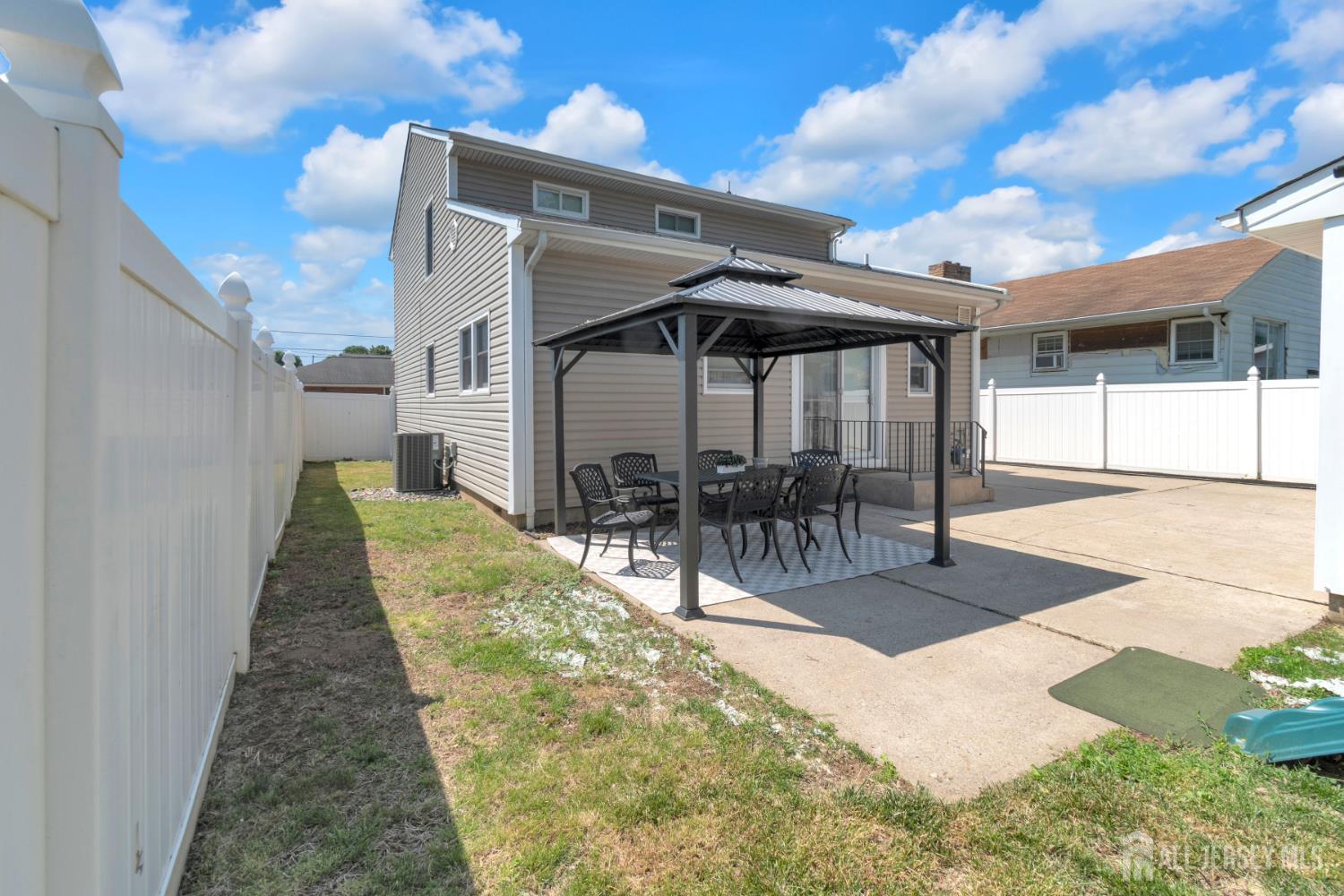 35 Furman Avenue Sayreville NJ 08872