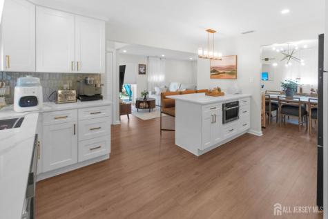 35 Furman Avenue Sayreville NJ 08872