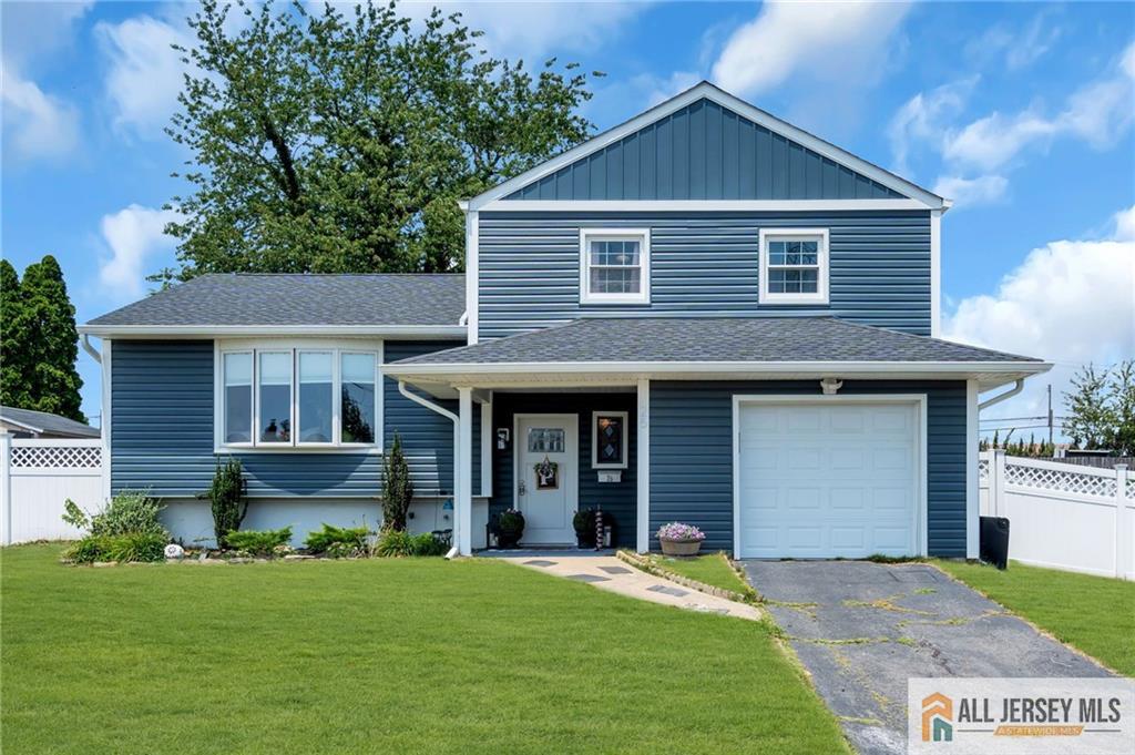 25 Fanwood Drive Sayreville NJ 08872