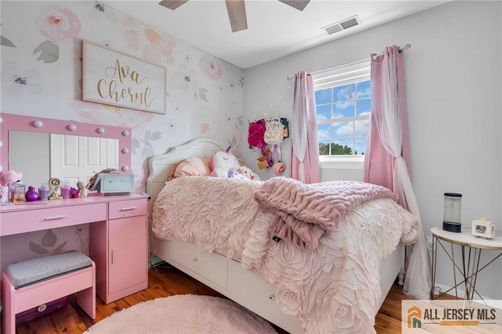 25 Fanwood Drive Sayreville NJ 08872