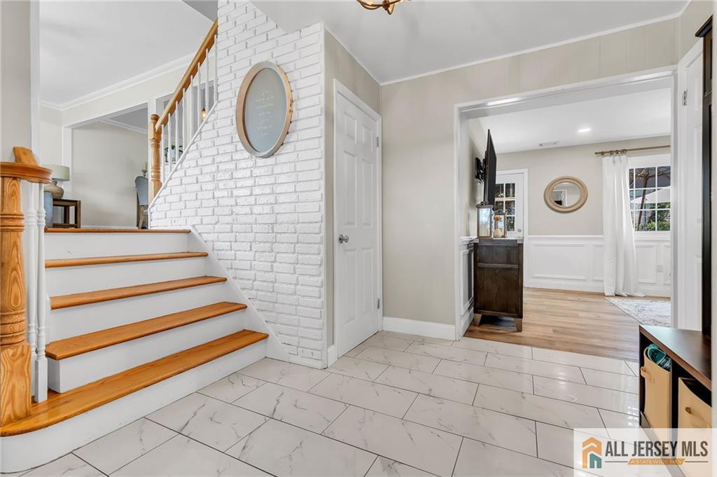 25 Fanwood Drive Sayreville NJ 08872